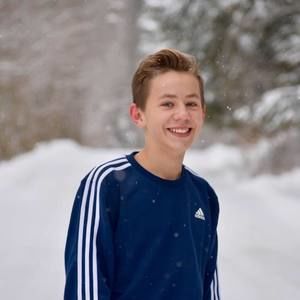 Meet your Posher, Alex